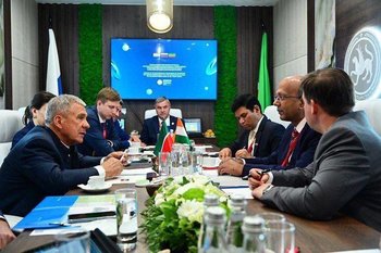 Минниханов встретился с послом Индии в России: «Взаимовыгодные связи стран динамично развиваются»