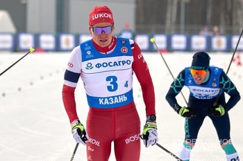 Первую в сезоне победу лыжник Большунов одержал в Казани