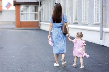 Игорь Щеголев предложил развивать поддержку семей на предприятиях