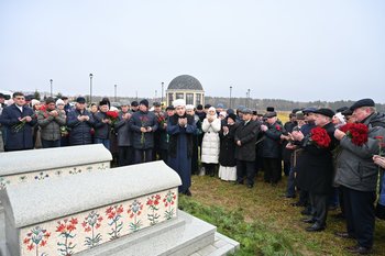 «Один из лучших представителей татарского народа»: в Казани открыли памятник Разилю Валееву