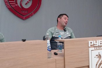 Франк Артига — после разгрома от «Оренбурга»: «Хочу извиниться перед болельщиками»