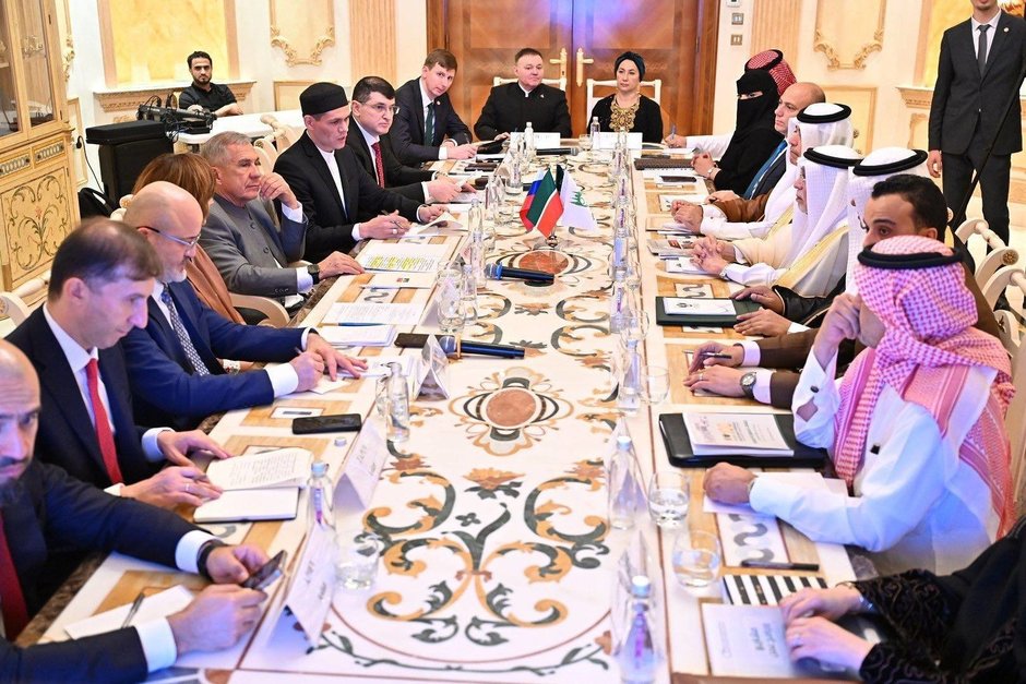 Минниханов в Саудовской Аравии обсудил укрепление российско‑саудовских связей