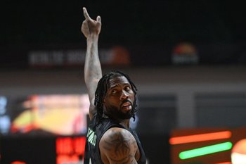 УНИКС проиграл «Зениту» 77:85 на групповом этапе турнира