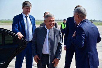 Раис Татарстана прибыл в Узбекистан для участия в выставке «ИННОПРОМ. Центральная Азия»