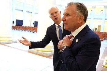 Переговоры Уиткоффа с главой офиса президента Украины отменены на фоне скандала с Ермаком