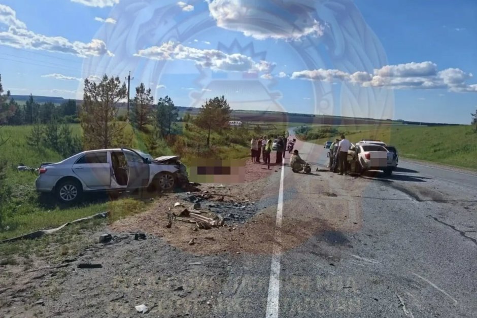 В ДТП в Сармановском районе погибли два человека, еще трое, включая детей, получили травмы