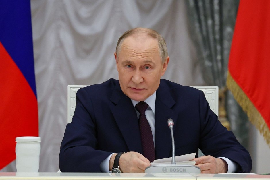 Путин поздравил Алиева с днем рождения и пожелал укрепления сотрудничества