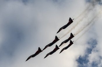 Истребитель Су-30 потерпел крушение в Карелии