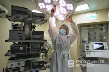 Врачи ГКБ №7 спасли пациента с аневризмой аорты размером с футбольный мяч