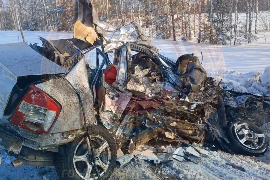 В ДТП с КАМАЗом в Агрызском районе погибли три человека