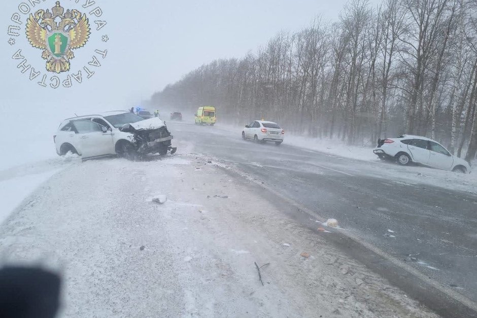 На трассе Чистополь — Нижнекамск произошло смертельное ДТП