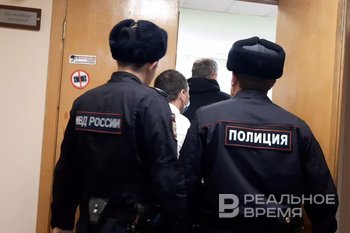 «Обвинение из будущего и беглый Француз»: почему суд Казани вернул прокурорам дело лидеров трех ОПГ
