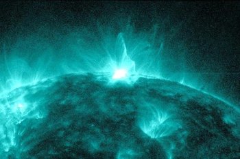 На Солнце меньше чем за сутки зафиксировали десять вспышек