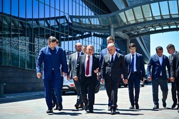 Маршрут построен: зачем Рустам Минниханов едет в Китай