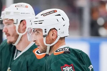 Хмелевский сыграет с Яшкиным и Денисенко в матче с «Металлургом»