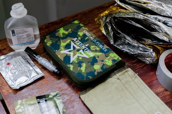 Россия направила в Иран 330 тонн медикаментов и гуманитарной помощи