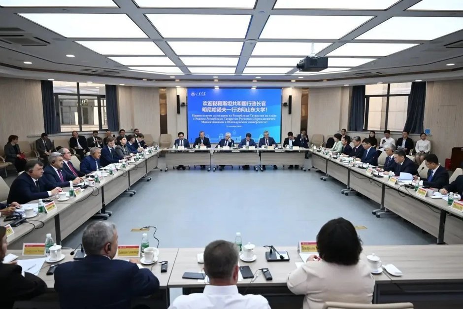 Раис Татарстана рассказал о научном потенциале республики ректору Шаньдунского университета