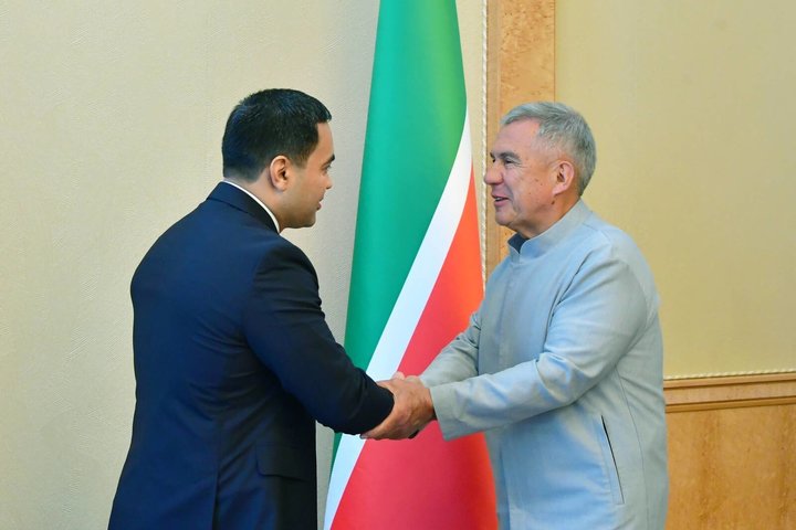 Минниханов провел встречу с замминистра МИД Узбекистана