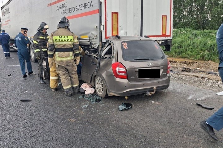 В ДТП в Мензелинском районе погиб водитель легкового автомобиля