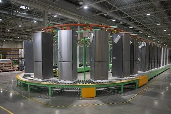 Китайский производитель Midea перенес сборку холодильников из Татарстана в Белоруссию