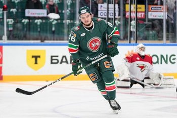 «Ак Барс» не стал штрафовать Дыняка за выход на матч с телефоном