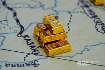 Золото обновило исторический максимум, превысив $3720 за унцию