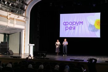 В театре Тинчурина проконсультировали будущих родителей