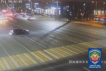 В Казани на перекрестке Вишневского и Достоевского произошло ДТП: пострадал ребенок