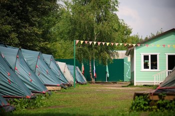Летом в Татарстане организуют отдых 180 тыс. детей