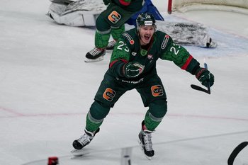 «Ак Барс» разгромил «Салават Юлаев» в матче с шестью голами