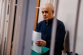 Ездить в автозаке тяжело: уголовное дело бывшего вице-премьера РТ Фаттахова отправят в Мензелинск