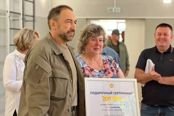 Татарстанская делегация оценила итоги капремонта школы в Рубежном ЛНР