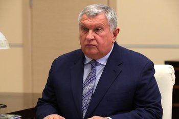 Игорь Сечин допустил подорожание нефти до $250