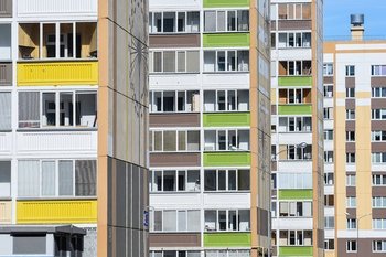 В Госдуме предложили упростить процедуру изъятия домов у недобросовестных УК