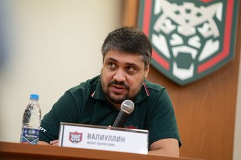 Валиуллин сообщил, когда Денисенко дебютирует за «Ак Барс»