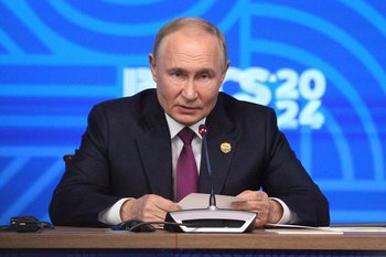 Путин потребовал ускорить достижение технологической независимости России к 2025 году