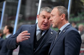 Больше бросков — не гарантия результата: что не так с «Ак Барсом» Гатиятулина?