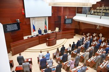 Дефицит бюджета в Татарстане растет, а коэффициент рождаемости — падает
