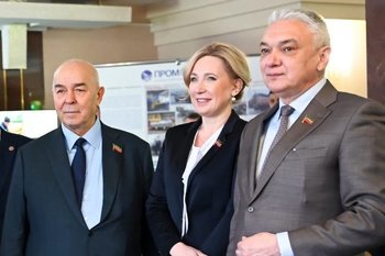 Бизнес-обзор: агромагнат Раис Сулейманов выбрал нового топа, КАЗ заложил технику