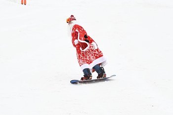 Стало известно, сколько зарабатывает Дед Мороз в Казани