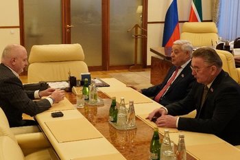 Глава республиканского Госсовета Мухаметшин встретился с членом Совфеда Клишасом