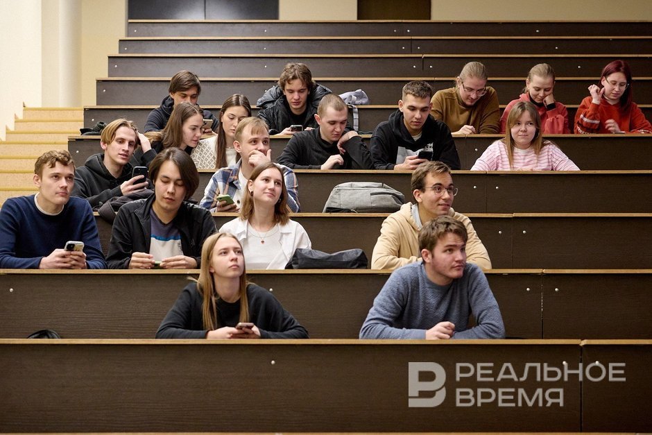 В российских вузах официально стартовала приемная кампания