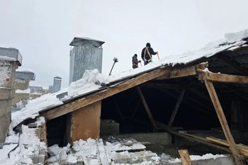 В Казани обрушилась кровля пятиэтажного дома