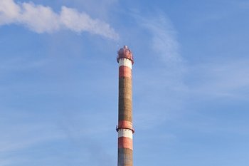 Власти планируют пересмотреть список опасных производств для трудоустройства подростков