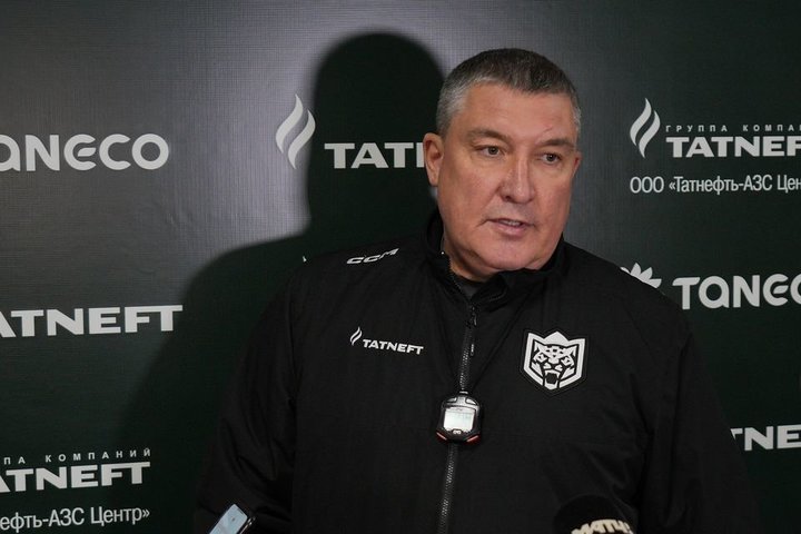 Тренер «Ак Барса» Гатиятулин ответил на критику трансферной работы клуба