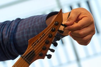 Oasis вернулись на сцену и дали первый концерт после воссоединения