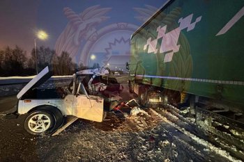 Два автомобиля столкнулись на трассе М-7 в Татарстане