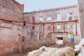 В Казани приступили ко второму этапу реставрационных работ здания фабрики Крестовниковых