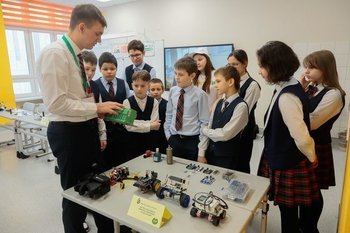 Высшая школа нефти и «Татнефть» проводят Всероссийский фестиваль для школьников «Наука 0+»