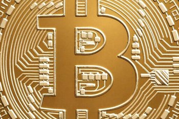 Биткойн превысил $70 тысяч впервые с 16 февраля